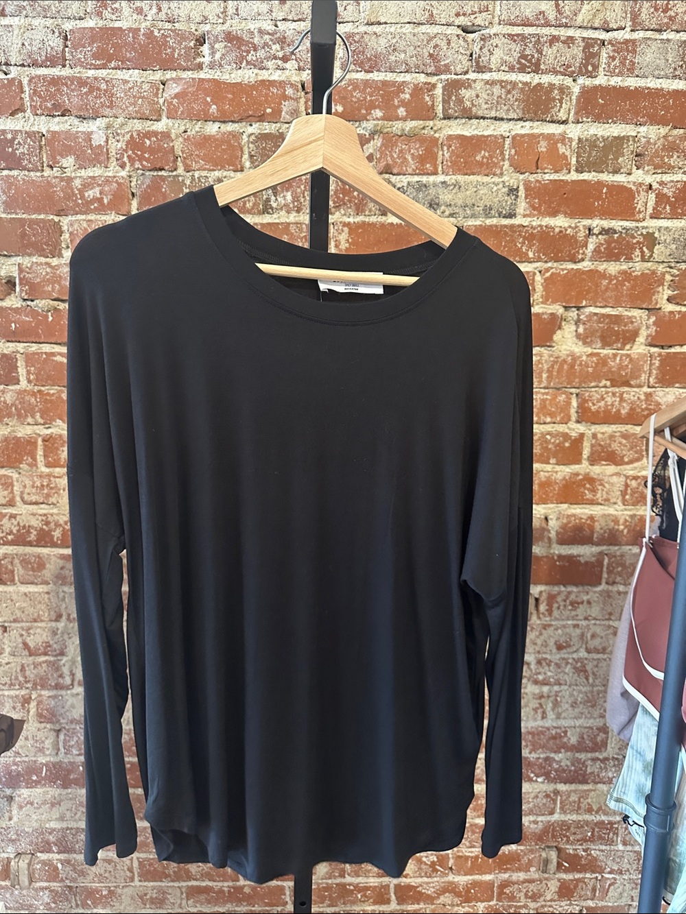 Double Zero Black Long Sleeve Crewneck Top